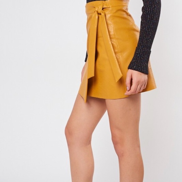 SOLD OUT - Picture 2 of 4